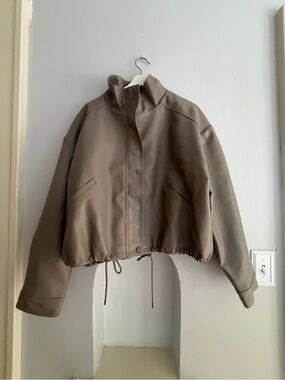 silence + noise Chloe vegan leather, crop bomber jacket